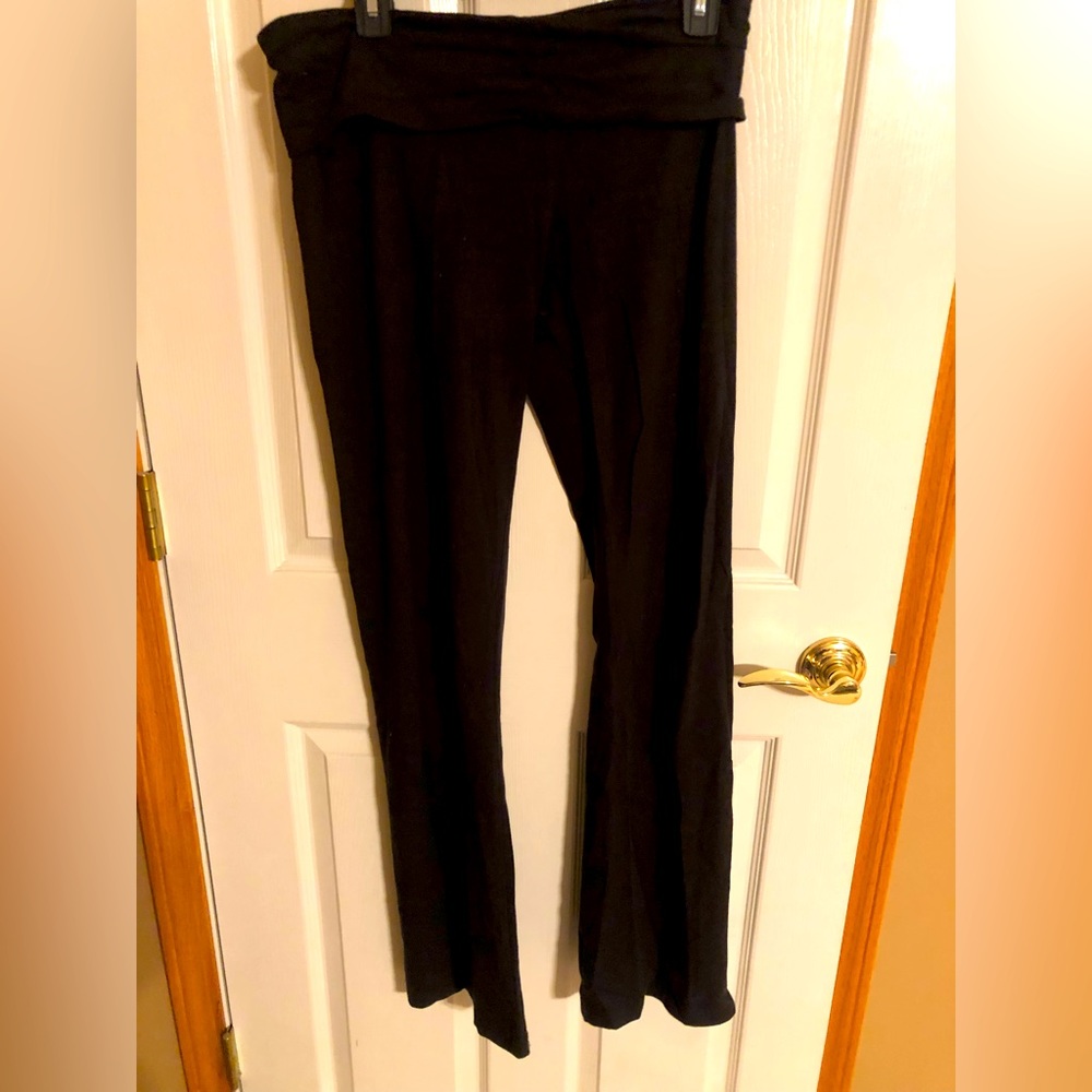 Victoria Secret Yoga Pants- Size Medium (Long length)